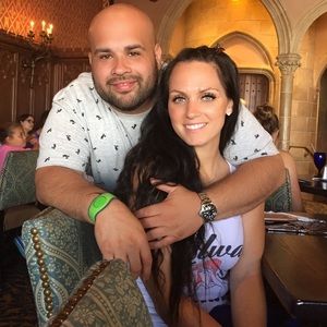 Meet your Posher, Whitney